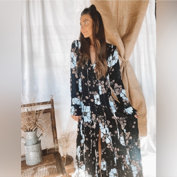 FREE PEOPLE Free People Back At It Maxi Dress in Black Combo S NWT - Picture 5 of 7